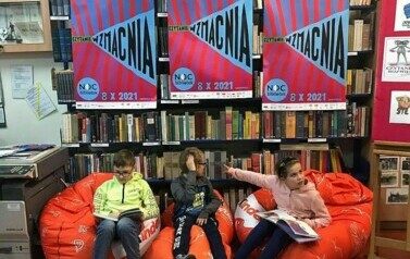 Noc w bibliotece 23