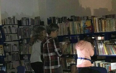 Noc w bibliotece 28