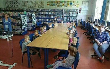 Rozmowy o bibliotece z krasnalami 13