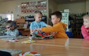 Motylki w bibliotece 14