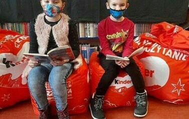 Wsp&oacute;lne czytanie i warsztaty plastyczne z klasą II 19
