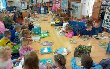 Myszki i Motylki w bibliotece 15