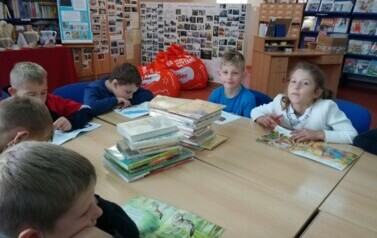 Czytam z klasą"Lekturki spod chmurki" 5
