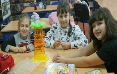 Ferie w bibliotece 44
