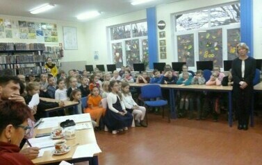 "Wiersze o jesieni"-konkurs recytatorski klas I-III Szkoły Podstawowej 18