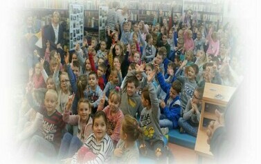 Zbigniew Kołba z wizytą w naszej bibliotece 64