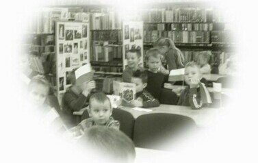 Motylki i S&oacute;wki w bibliotece 4