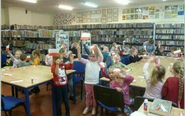 Motylki i S&oacute;wki w bibliotece 6