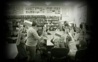 Motylki i S&oacute;wki w bibliotece 10