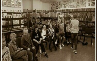 Noc w bibliotece 5