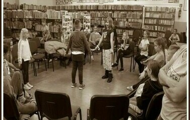 Noc w bibliotece 8