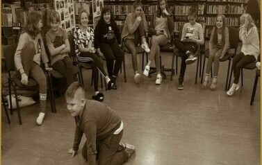 Noc w bibliotece 47