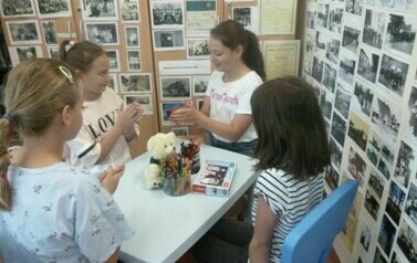 Zabawy wakacyjne w bibliotece 4