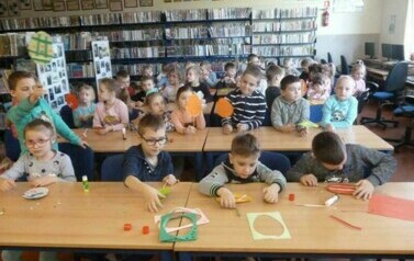 Przedszkolaki w bibliotece 9