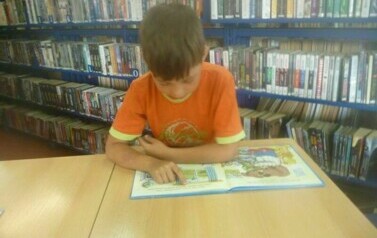 Konkurs czytania z lekcją biblioteczną pt "bezpieczne wakacje" 8