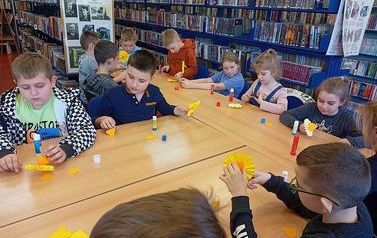 Warsztaty świąteczne z klasą IIa i IIb 8