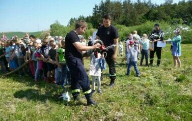 Z wizytą u strażak&oacute;w 15