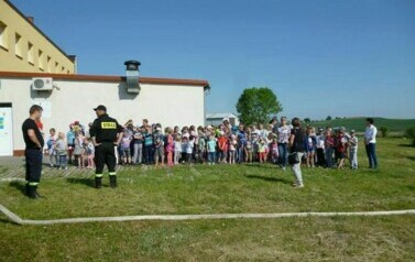 Z wizytą u strażak&oacute;w 78
