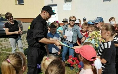 Z wizytą u strażak&oacute;w 81