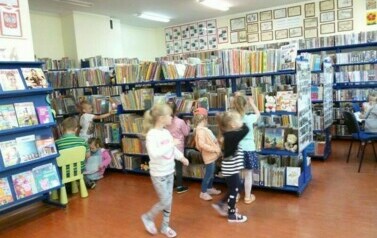 Przedszkolaki w bibliotece 1