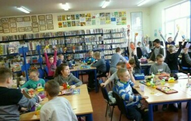 Warsztaty świąteczne w bibliotece 17