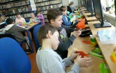 Warsztaty świąteczne w bibliotece 18