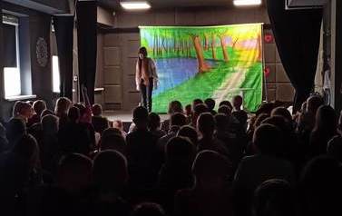 Teatrzyk Maska z Krakowa ze spektaklem Misio Tulisio. 6