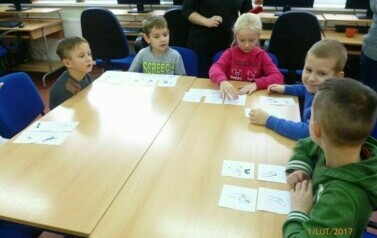 Zajęcia w bibliotece 32