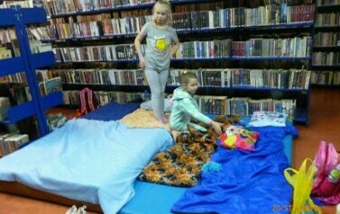 Ferie z biblioteką 15