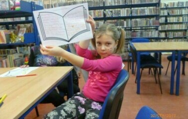Ferie z biblioteką 23