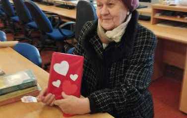 ,,Randka w ciemno z książką" w naszej bibliotece 2