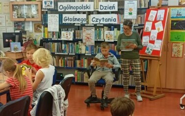 Og&oacute;lnopolski Dzień Głośnego Czytania z klasami III 2024 16