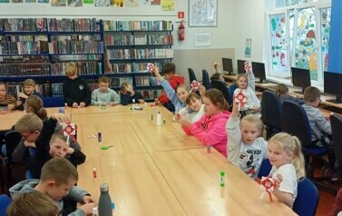 Lekcja patriotyczna dla klas III 17