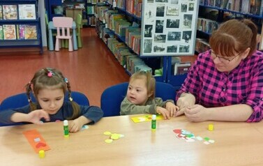 Krasnoludki w bibliotece 2024 10
