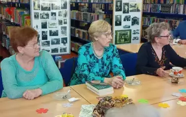 Spotkanie pełne wzruszeń i literackich refleksji &ndash; Dyskusyjny Klub Książki  30