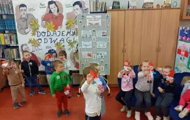 Światowy Dzień Książki z "Krasnalami"! 2025 13