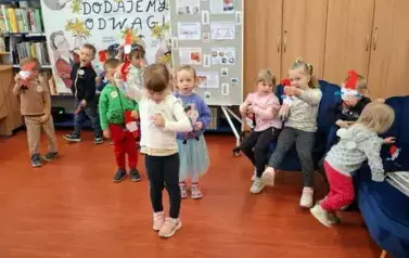Światowy Dzień Książki z "Krasnalami"! 2025 15