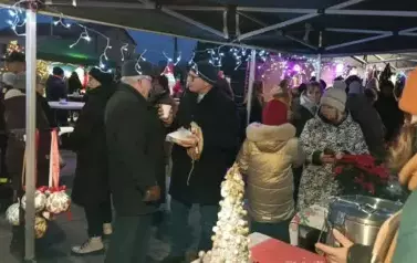 Jarmark świąteczny  12