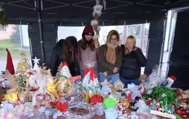 Jarmark świąteczny  22