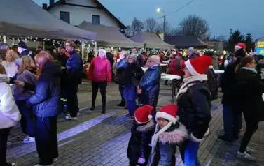 Jarmark świąteczny  32