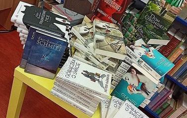 Grudniowe spotkanie Dyskusyjnego Klubu Książki  12