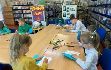 S&oacute;wki w bibliotece! 2025 40