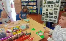 Tworzenia kartek metodą Iris folding 8