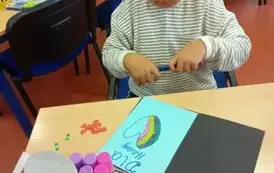 Tworzenia kartek metodą Iris folding 29