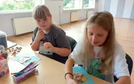 Tworzenia kartek metodą Iris folding 35