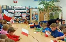 Patriotyczne warsztaty z najmłodszymi uczniami! 2025 5