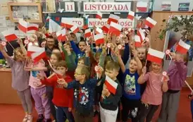 Patriotyczne warsztaty z najmłodszymi uczniami! 2025 16