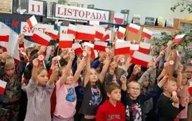 Patriotyczne warsztaty z najmłodszymi uczniami! 2025 35