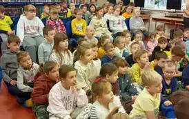 Magiczne spotkanie z Anną Czerwińską-Rydel w naszej bibliotece!  5