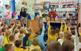 Magiczne spotkanie z Anną Czerwińską-Rydel w naszej bibliotece!  7